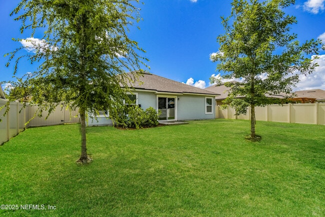 Building Photo - 15732 Pinyon Ln