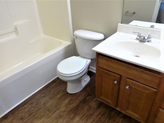 Building Photo - 1067 Briar Rose Ln