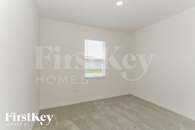 Building Photo - 125 Windsor Reserve Dr