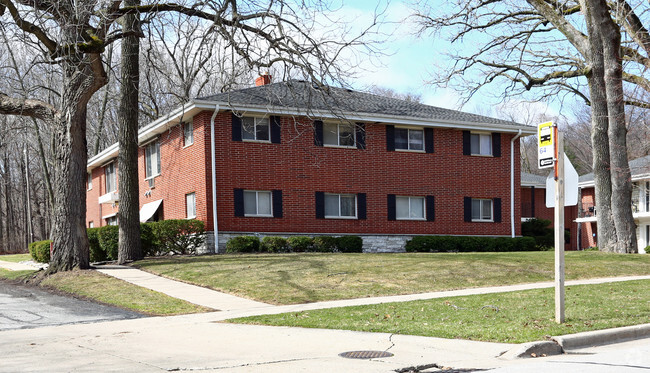 Building Photo - Northway Apartments