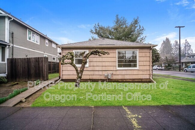 Building Photo - 7007 N Tyler Ave