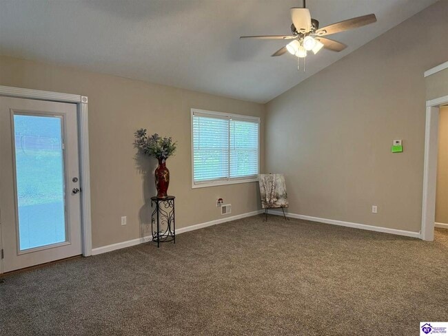 Building Photo - 608 Birch Dr.