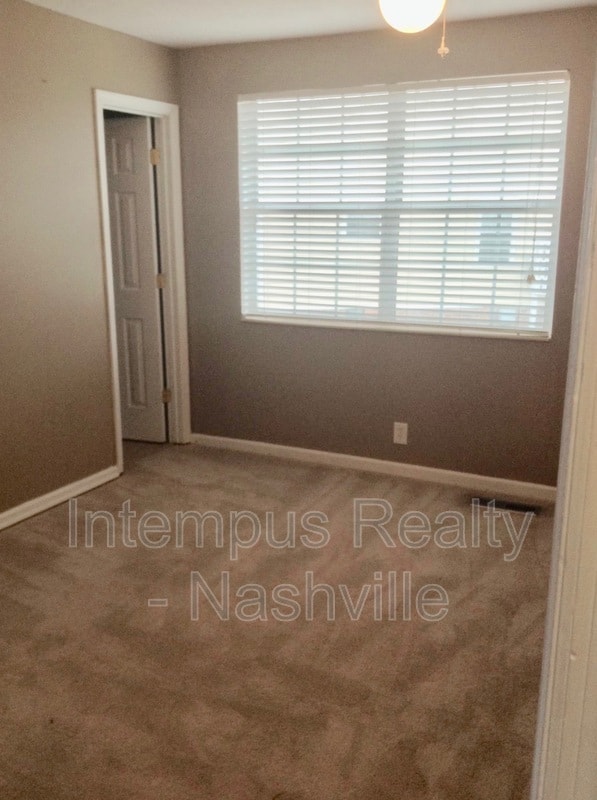 Building Photo - 225 Timberway Dr