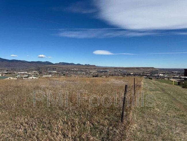 Building Photo - 171 Holman Way