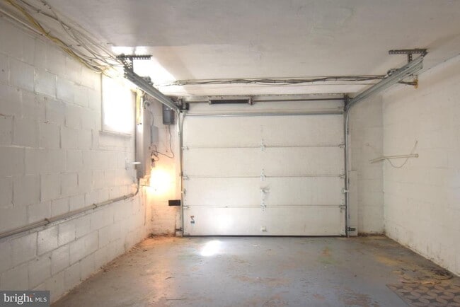 Building Photo - 4130 Leland St