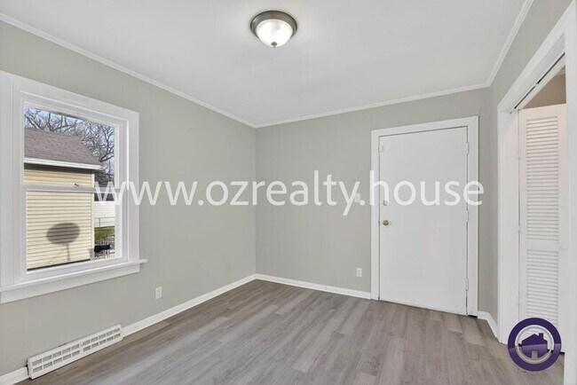 Building Photo - 4336 Garden Park Dr