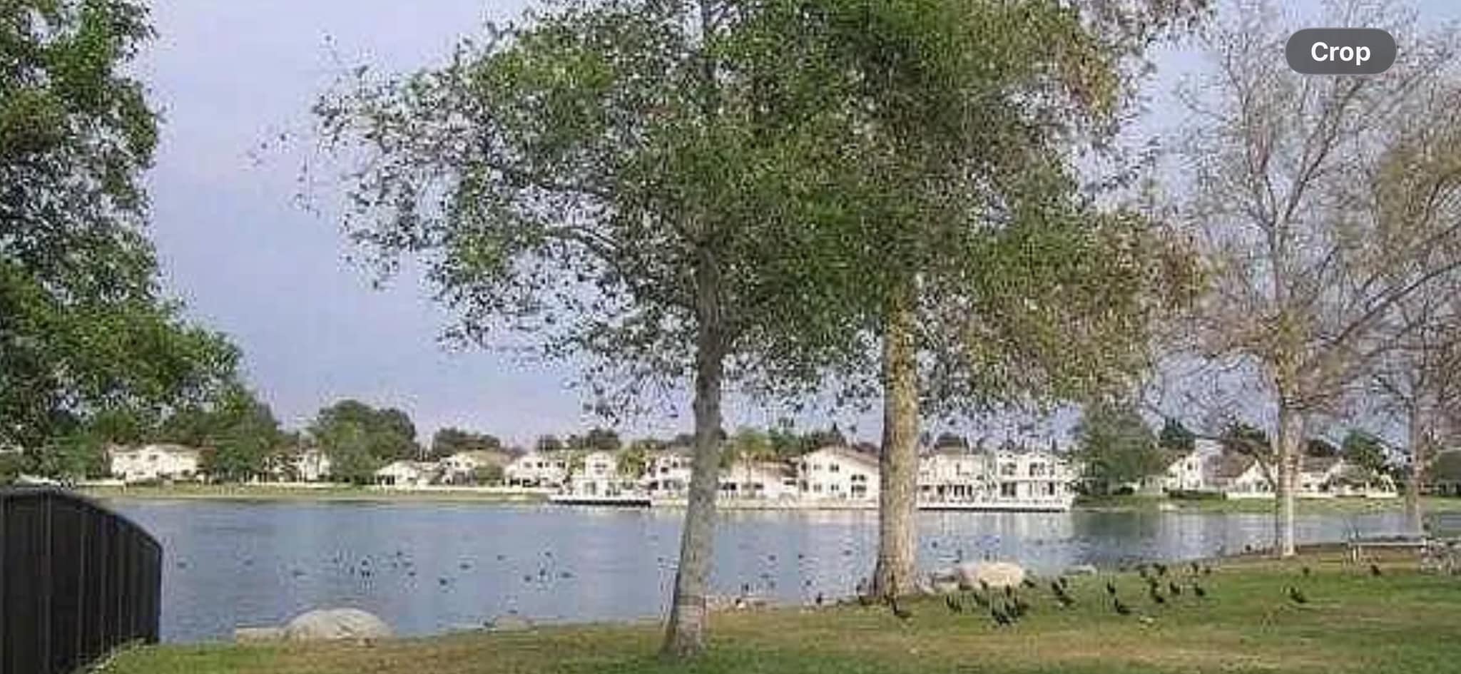 By walk to lakes - 128 Greenfield