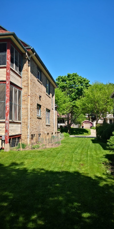 Building Photo - 1711 N 69th St