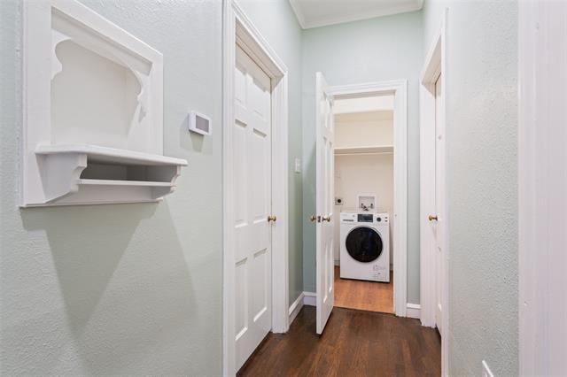 Building Photo - 2600 Maple Ave