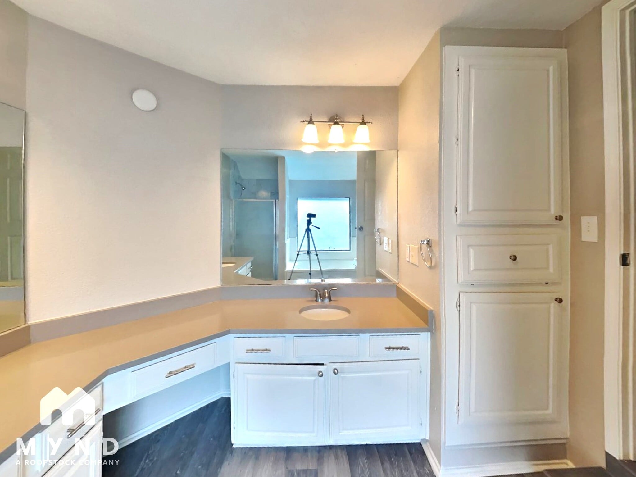 Building Photo - 4117 Endicott Dr