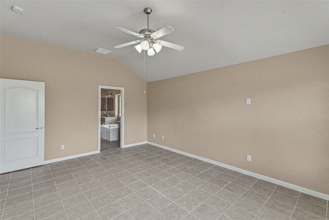Building Photo - 10906 Angel Lake Dr