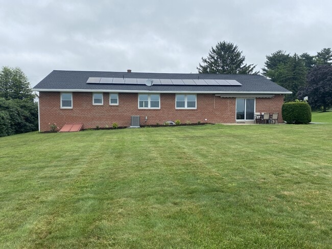 Building Photo - 2208 Forry Rd