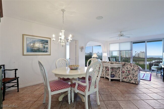 Building Photo - 5501 Heron Point Dr