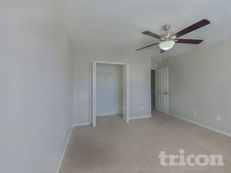 Building Photo - 9821 Bayview Pkwy