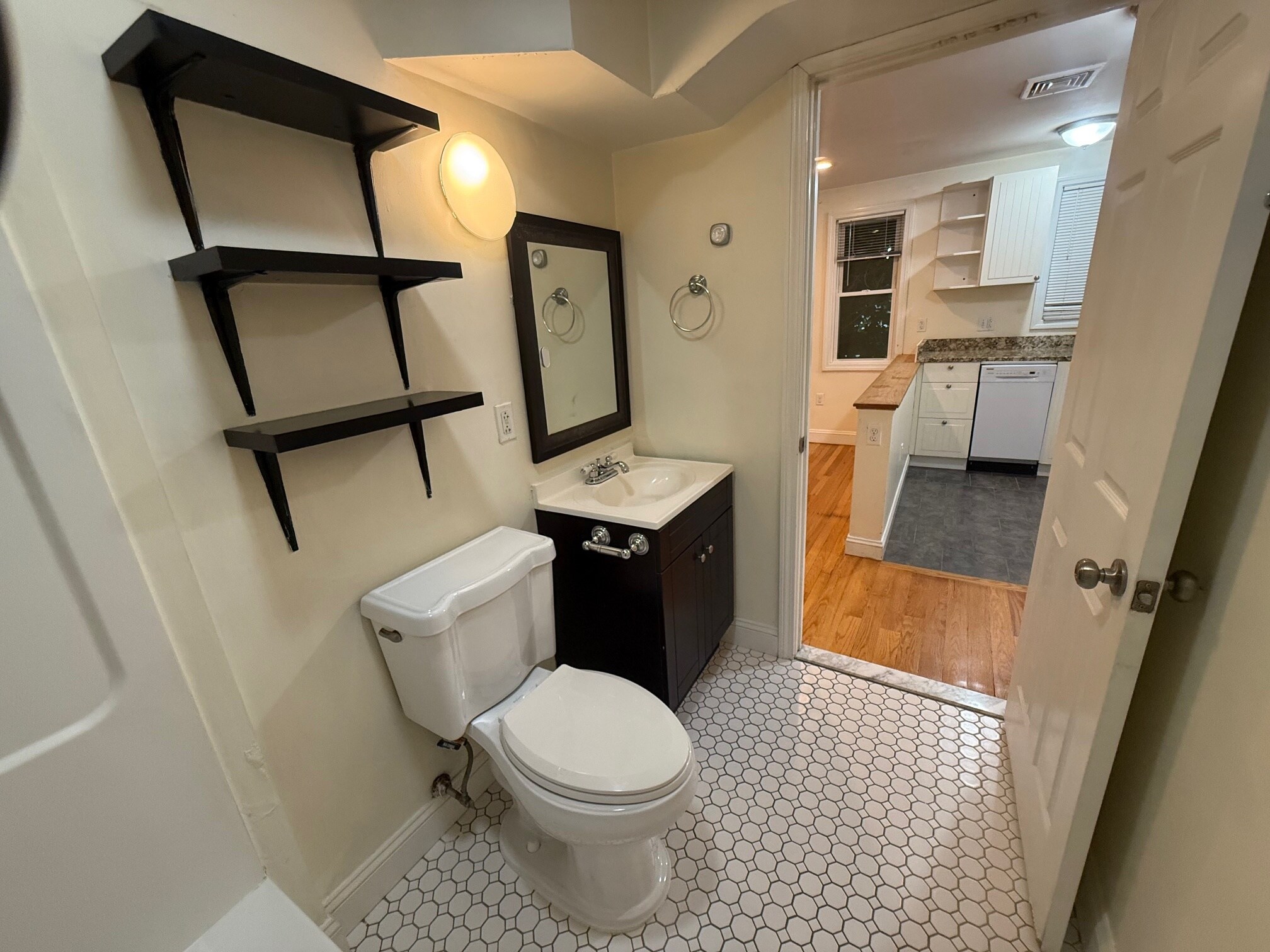 Building Photo - 12 Cheever Ct