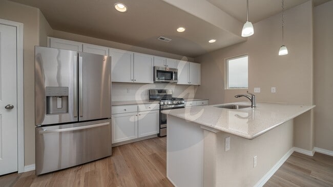 Building Photo - Expansive 3-Story New Build In Fountain