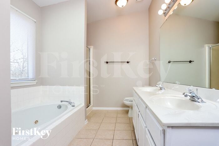 Building Photo - 1296 Harvest Ridge Dr
