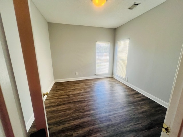 Building Photo - 2117 Elderberry Dr