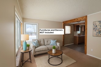 Building Photo - 754 E Mansfield Ave