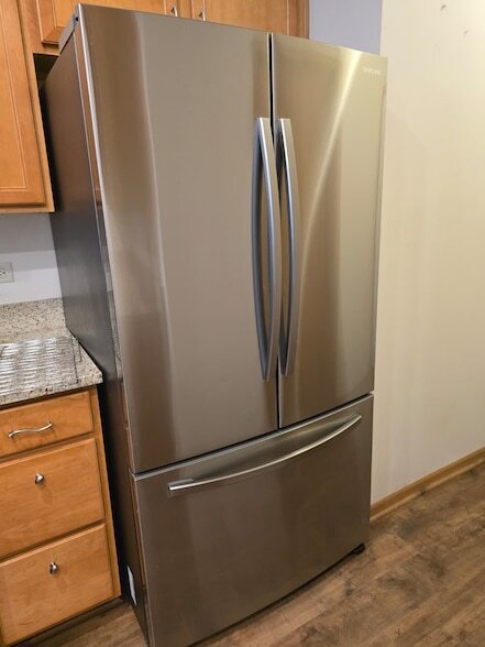 Building Photo - 549 S Jade Ln