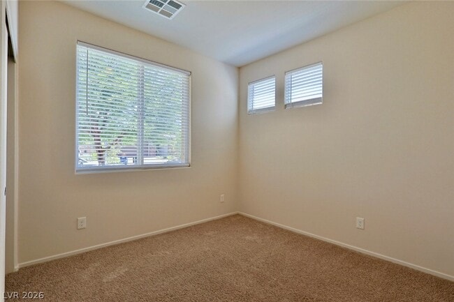 Building Photo - 2124 Del Aqua Ave