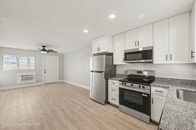 Building Photo - 2700 S Hwy A1A