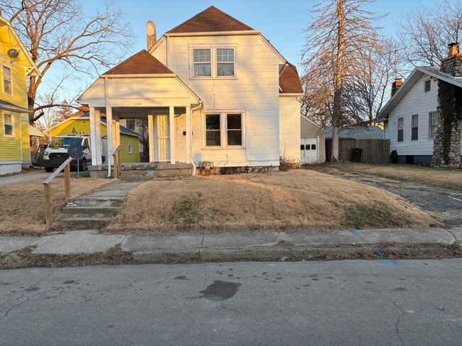 Building Photo - Charming 3-bedroom home located in the heart of Dayton
