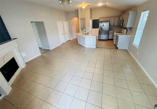 Building Photo - 17227 Lilac Vale Ct