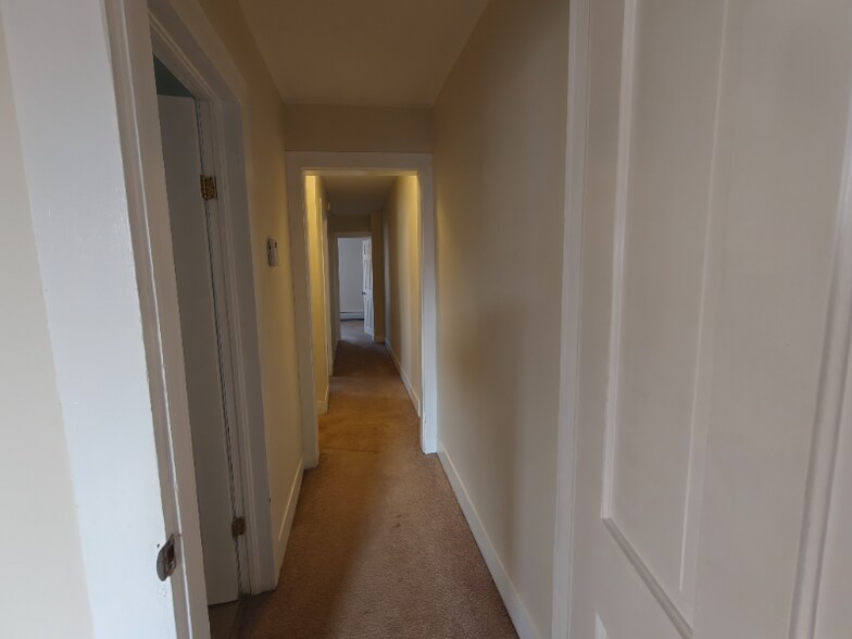 Building Photo - 509 Hallstead St