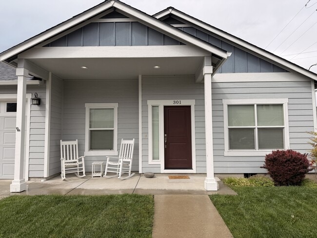 Building Photo - 301 Wintersage