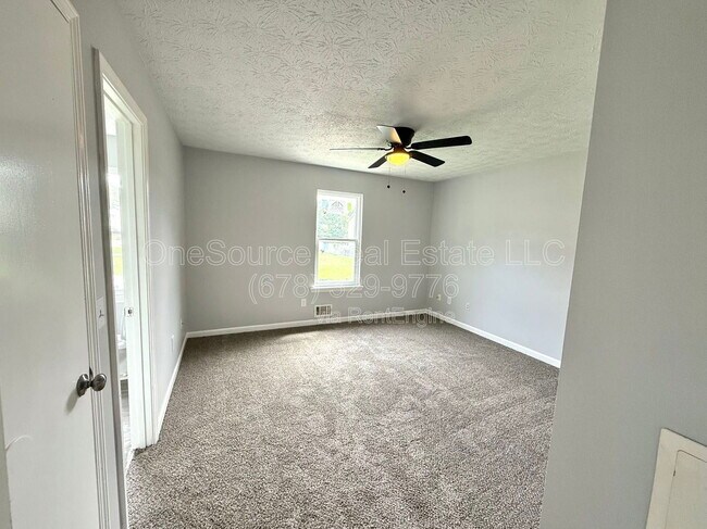 Building Photo - 3628 N Hopkins Ct