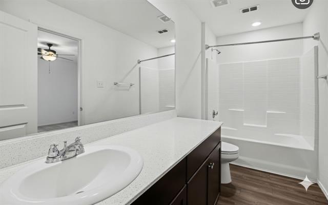 Building Photo - 14341 Desert Rain Trl