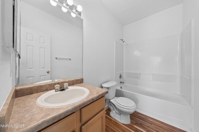 Building Photo - 200 Talus Way