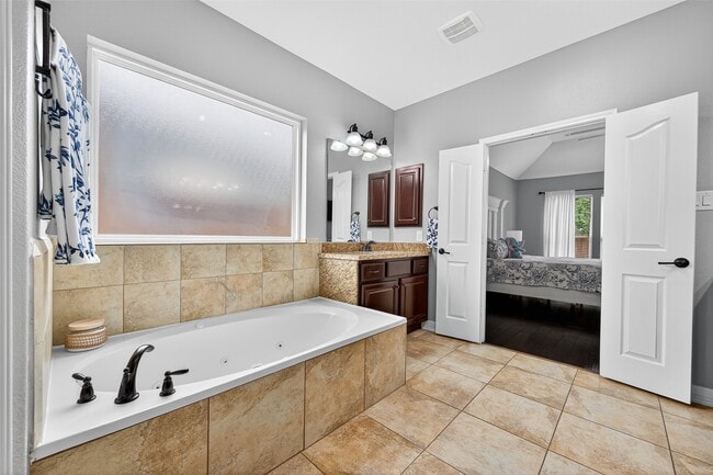 Building Photo - 6854 Adrienne Arbor Dr