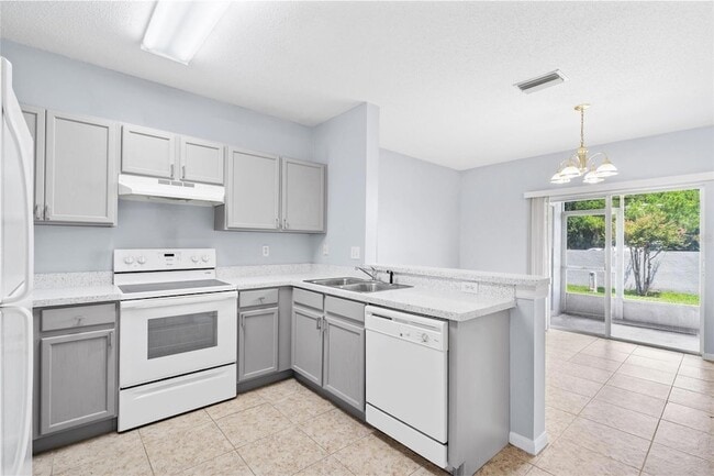 Building Photo - 6025 Osprey Lake Cir