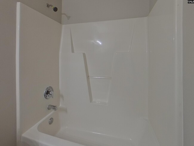 Building Photo - 109 Chatham Trace