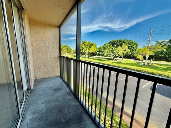 Building Photo - 7173 Orange Dr