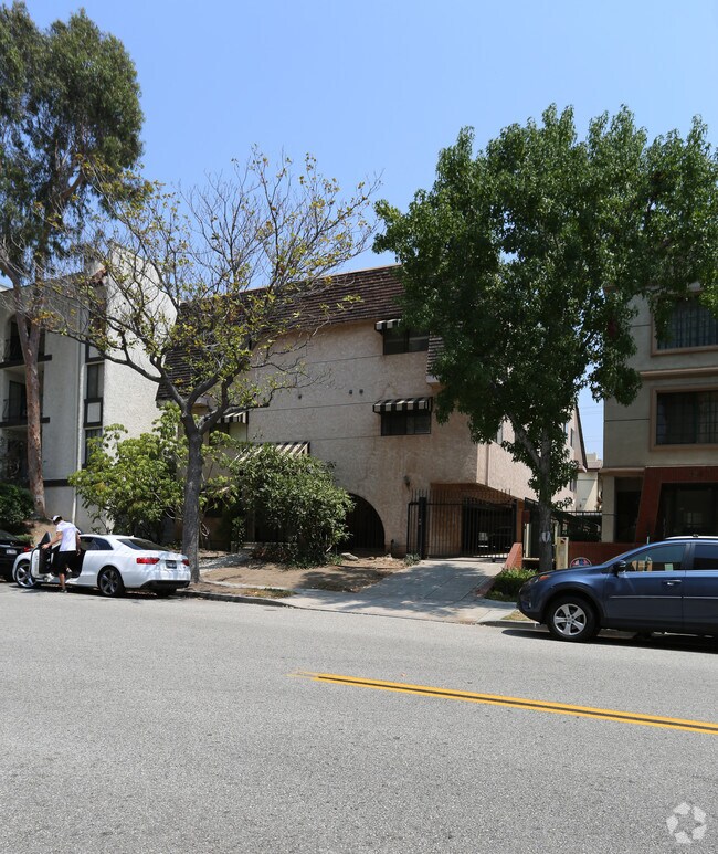 Building Photo - 500 N Maryland Ave