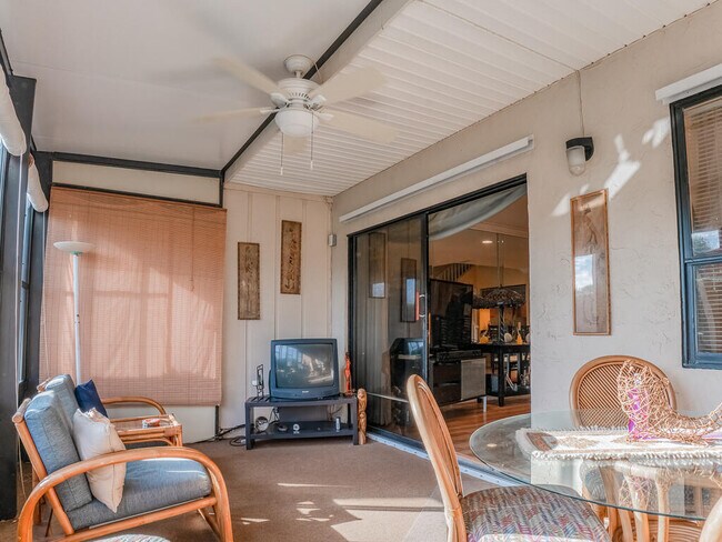 Building Photo - 1903 NE Media Ave