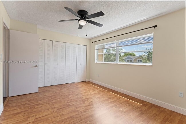 Building Photo - 1357 NW 123rd Ave