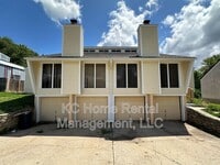 Building Photo - 1901 N 75th Terrace