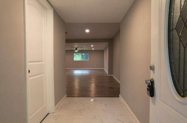 Building Photo - 25373 Goodson Rd