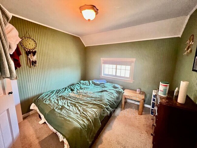 Building Photo - 2619 N 21st St