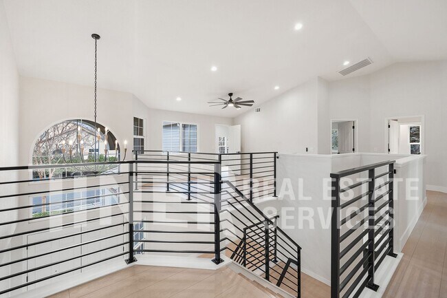 Building Photo - 5250 Fenton Way