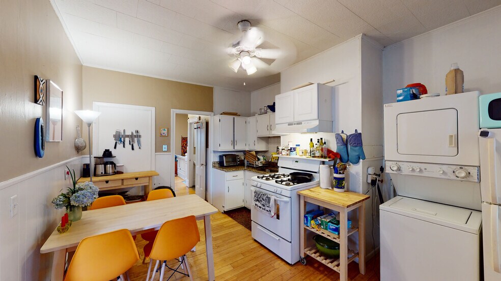 Building Photo - 155 Tremont St