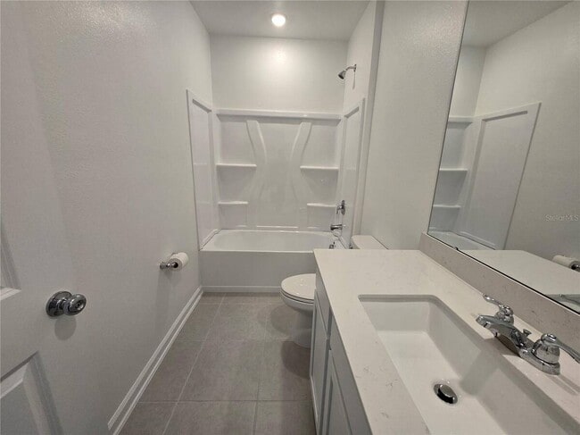 Building Photo - 1582 Loxley Trl