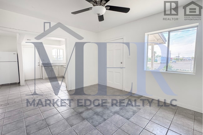 Building Photo - 2Bed/1Bath House at McDowell/32nd St! NO CREDIT, NO BACKGROUND, NO RENTAL HISTORY CHECK!