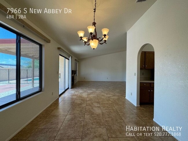 Building Photo - 7966 S New Abbey Dr