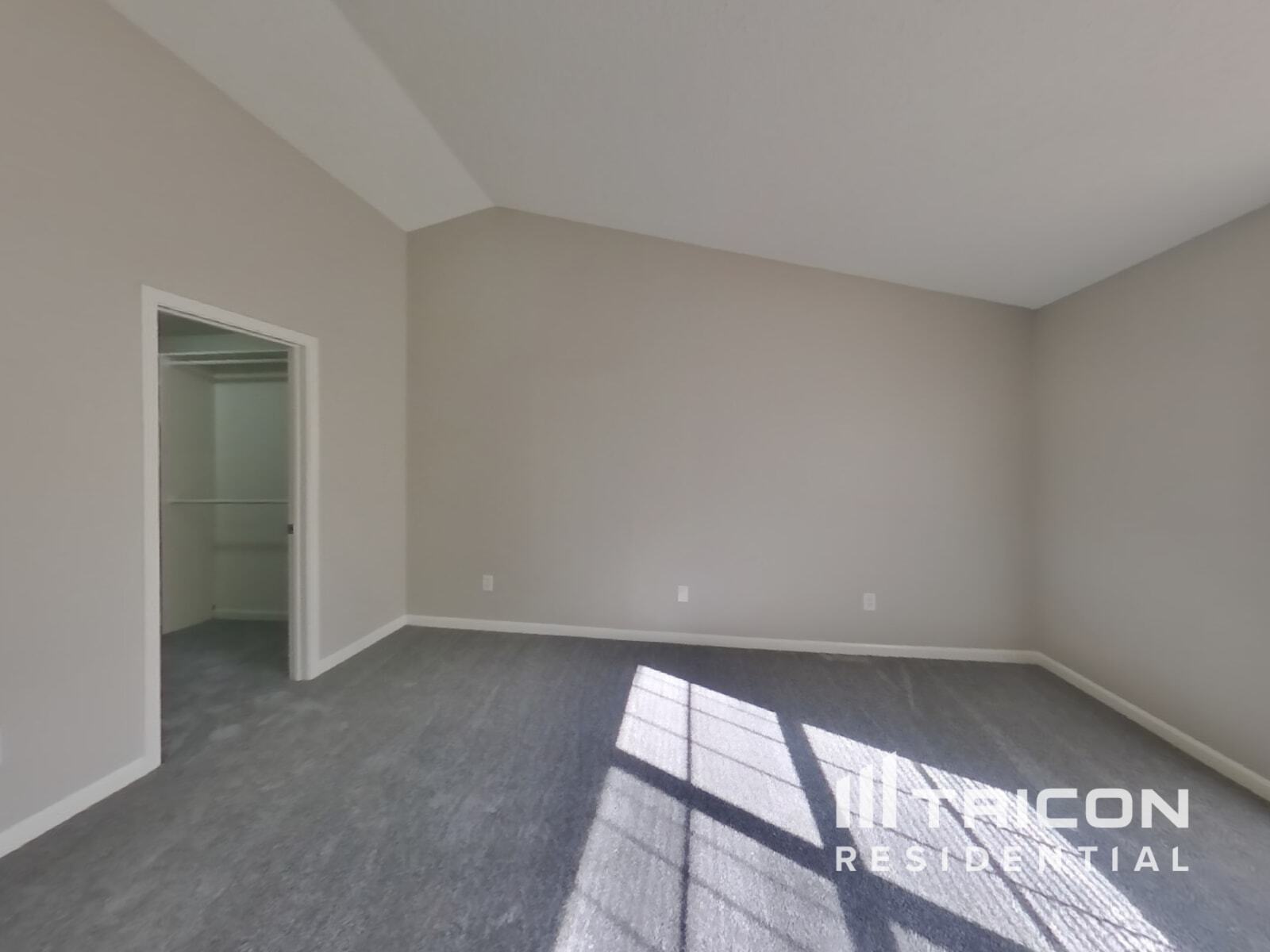 Building Photo - 17302 Austrian Pine Wy