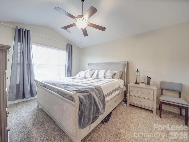 Building Photo - 5657 Tipperlinn Way